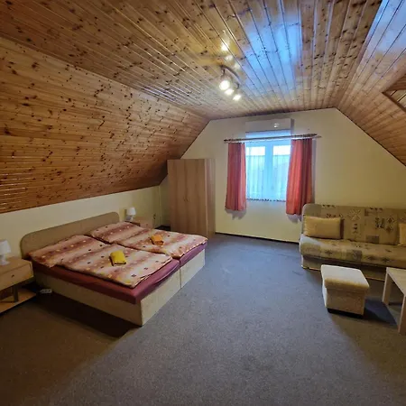 Country house Na Vrsku Slapy - Merin Rabyne